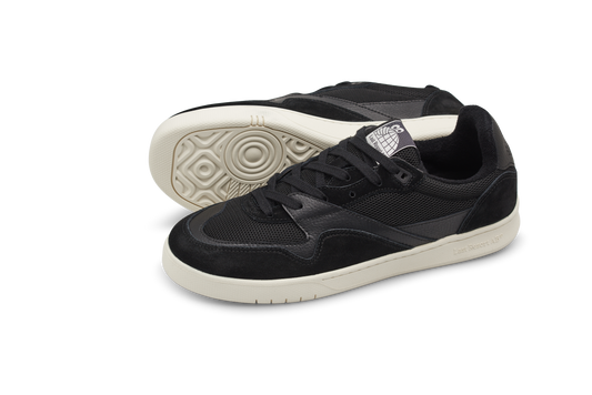 Last Resort CM002 Black/White