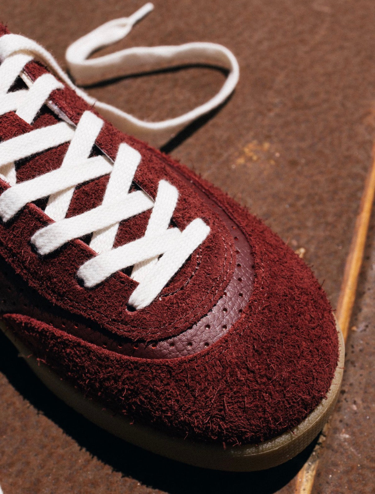 CM001 Red Rough Out